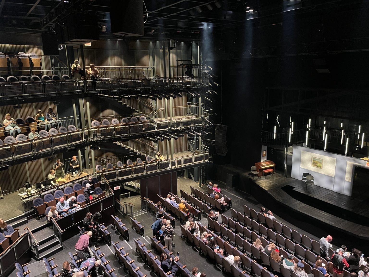 Chicago Shakespeare Theater - The Yard